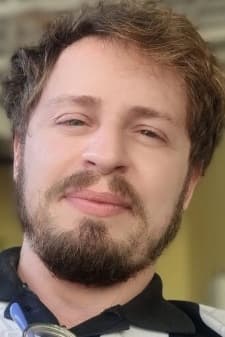 https://cdn.myanimelist.net/images/voiceactors/1/81226.jpg