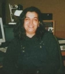https://cdn.myanimelist.net/images/voiceactors/1/86234.jpg
